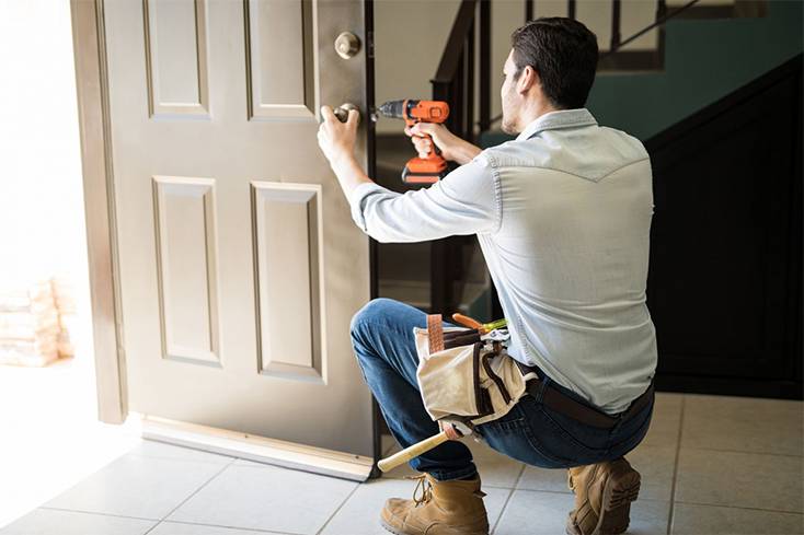 locksmith working1 locksmith working1