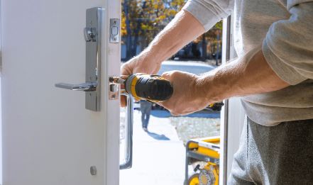 Lock Installation & Repairs